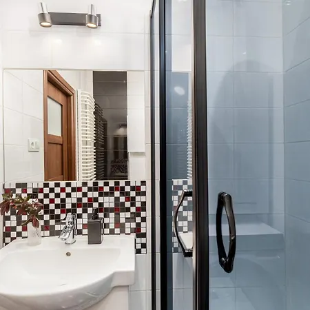 Apartment Brzozowa By Hostly Krakow