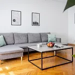 Apartament Brzozowa By Hostly *