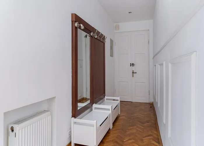 Brzozowa By Hostly Apartment Krakow