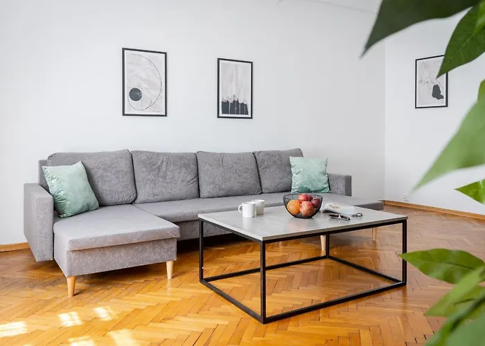 Apartament Brzozowa By Hostly *